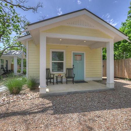 The Grove-C With Hot Tub - Walk To Main Street Villa Fredericksburg Exterior photo